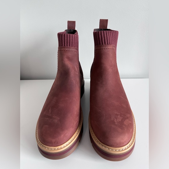 Timberland Boots - Picture 2 of 7